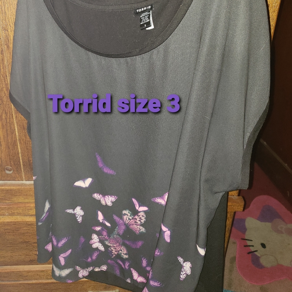 Torrid butterfly top size 3